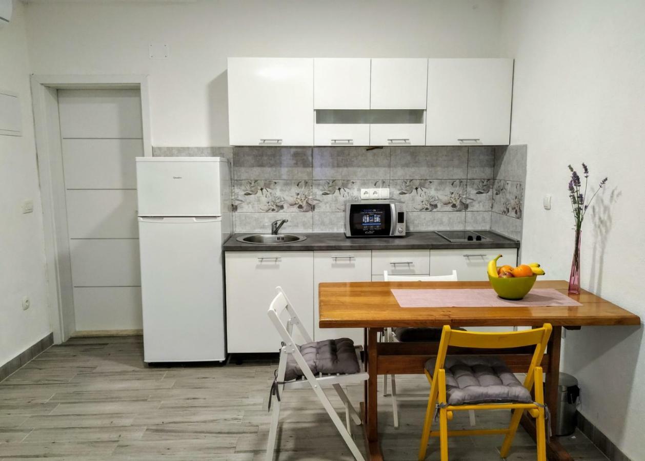 Studio Apartman Violeta II - 50M From The Beach Trogir Zewnętrze zdjęcie